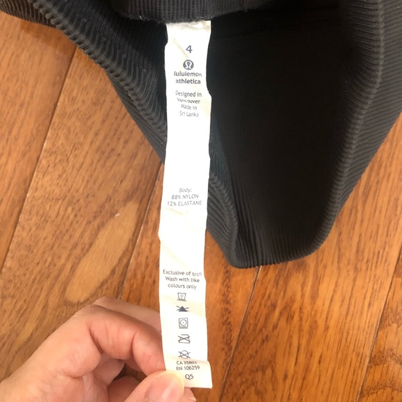 Lululemon leggings - Picture 4 of 4